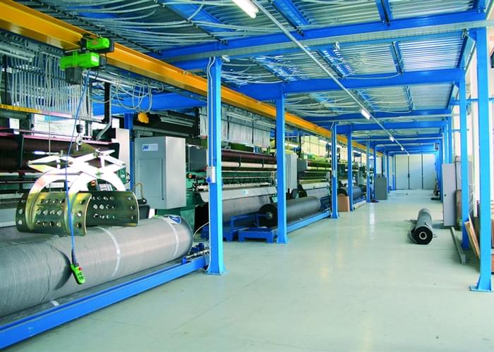 Fourniture Gazon Synthétique Fourniture du seul revêtement en gazon synthétique ou sous forme de KIT complet de matériaux accessoires... <a href="/entreprise/de-la-production-a-l-installation-votre-revetement-en-gazon-synthetique-cle-en-main">Lire la suite</a>